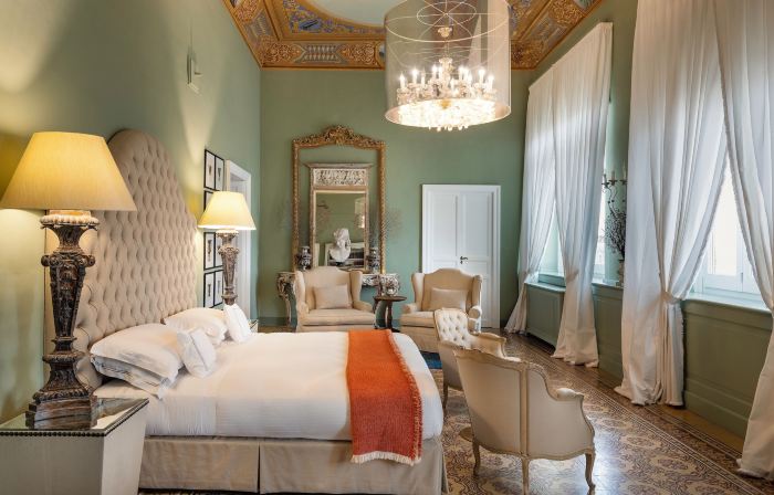 Mr & MRS Smith Seven Rooms Villadorata