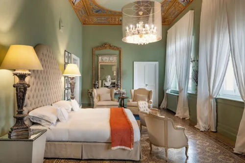 Mr & MRS Smith Seven Rooms Villadorata