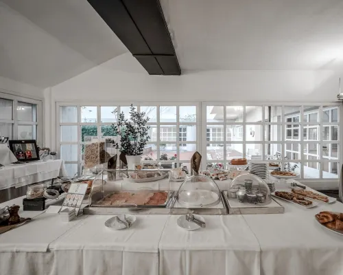 HOTIDAY Room Collection - Sarzana Hotels in Ameglia