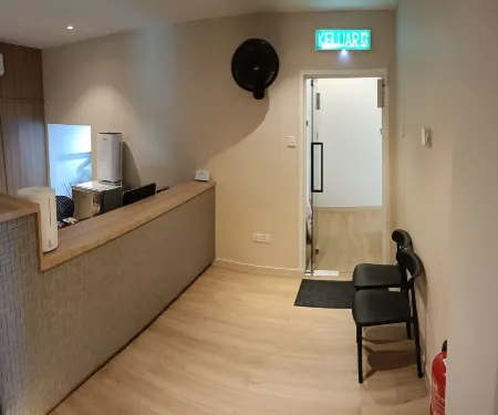 KETERI BOUTIQUE HOTEL Отели рядом с достопримечательностью «Galeri Seni Piring Hitam»