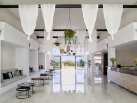 Louis Paphos Breeze Hotels in Chloraka