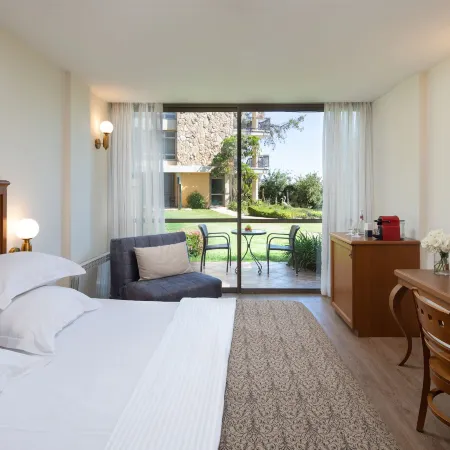 Hacienda Forest View Hotel