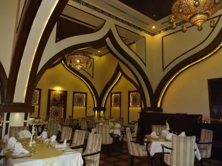 Faletti's Hotel Lahore Отели рядом с достопримечательностью «Зоопарк Лахор»