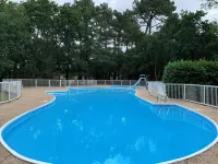 Maison Dans Residence Calme Avec Piscines Pres VIE Animee - Swimmingpools