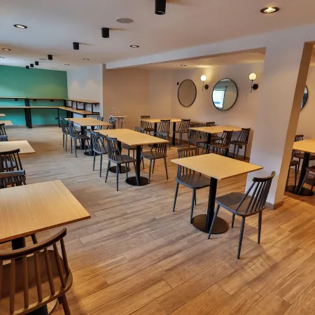 M382 Hotel Bariloche