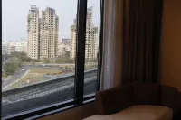 Novotel Kolkata - Hotel & Residences - Romantic