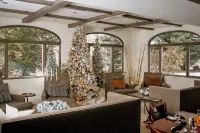 Knob Hill Inn Hotels in Ketchum