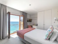 Castelo Guest House Hotel dekat Pantai Vale Centeanes