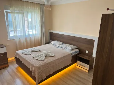 Pusula Apart Otel فنادق في Konyaalti