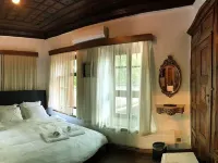 Anfora Otel & Sarap Evi Hotels in Edremit
