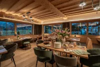 Nova Moments Boutique Hotel Hotels in Pertisau