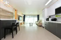Sokcho Daemyung Heidi Pension