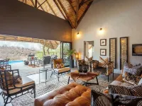 Tuningi Safari Lodge Hotels in Zeerust