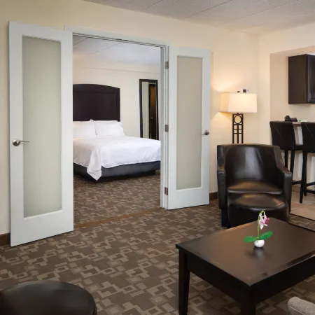 Holiday Inn & Suites CHARLESTON WEST by IHG