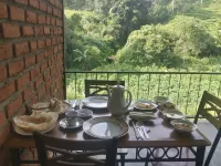 Ayubo Ella - Bed & Breakfast