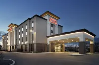 Hampton Inn & Suites St. Louis/Alton Hotels in Elsah