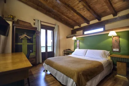 Palacio de Orisoain Отели в г. Орисоайн