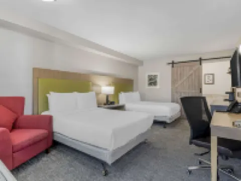 Country Inn & Suites by Radisson, Vallejo Napa Valley, CA Hotels in Vallejo