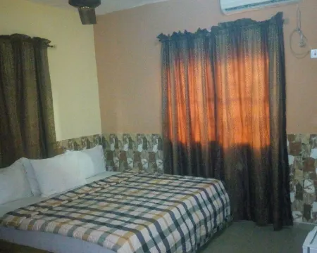 Ibis Diamond Hotel Hotels in Ota
