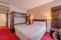 Grand Hôtel Sénia Hôtels à : Choisy-le-Roi