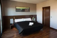 Tach Madrid Airport Hotels in 
