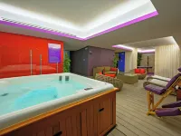 Las Suites Campos Eliseos Hotels near Lomas de Chapultepec