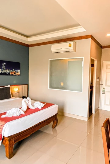 รูปภาพของK2 Hotel@Thachang Suratthani โรงแรมเคทู ท่าฉาง สุราษฎร์ธานี