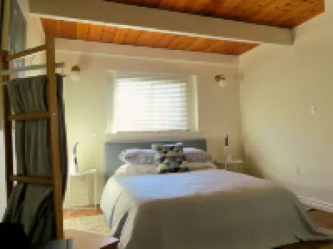 The Fourth Lock Bed & Breakfast Hotels in Fall River