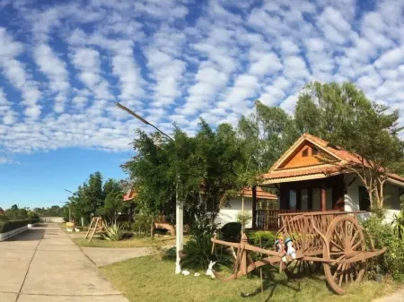 烏汶普拉伊法度假村