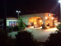 Days Inn by Wyndham Childress Hotels in Childress County