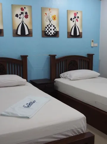 รูปภาพของริมเมือง รีสอร์ท