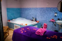 Paradise Park Fun Lifestyle Hotel - spa