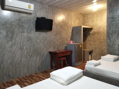 Happy Home Resort Hotels in Khlong Yai District