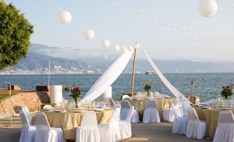 Vamar Vallarta Marina & Beach Resort
