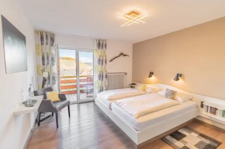 Weinhotel Ayler Kupp Отели в г. Трир-Саарбург