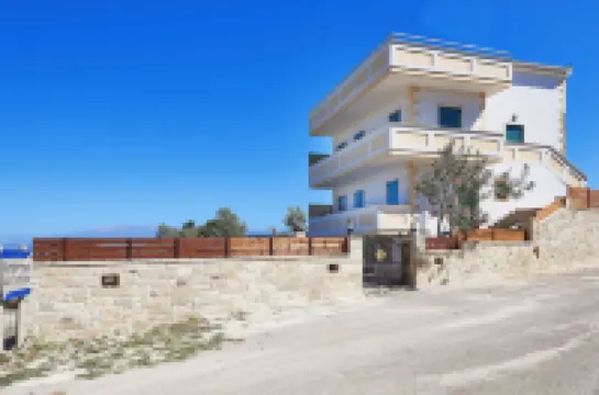 Achilleas Apartments