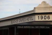 Newington Apartments Hotels in Ballarat Central