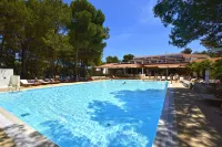 Village Galijot Plava Laguna - Swimmingpools