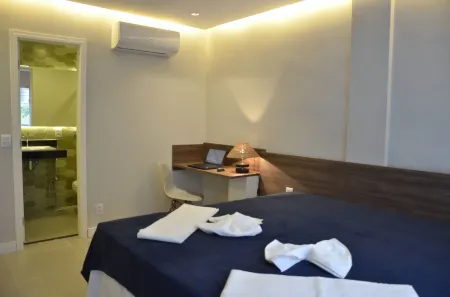 Icaraí Suítes Отели рядом с достопримечательностью «Praia de Charitas»