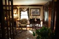 วิลเลียมส์เบิร์ก แซมเพลอร์ บีแอนด์บี โรงแรมในวิลเลียมสเบิร์ก