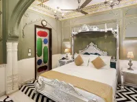 Pearl Palace Heritage Boutique Hotel Hotels near C Scheme