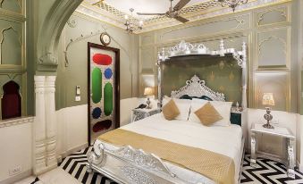 Pearl Palace Heritage Boutique Hotel