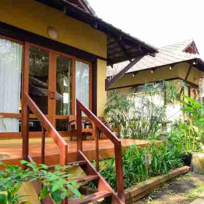 บ้านทะเลดาว รีสอร์ท Hotel Exterior