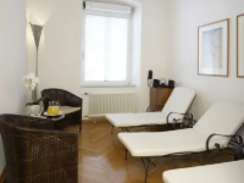 Hotel Weißes Kreuz Hotels in Bregenz