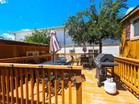 Yellowstone's Treasure Cabins Hotels in Gardiner