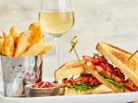 Courtyard Omaha la Vista Hotels in Sarpy County