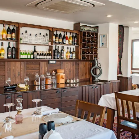 Ayasoluk Hotel & Restaurant