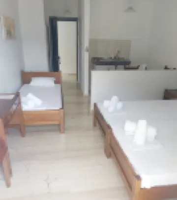 Filoxenia Hotel & Apartments