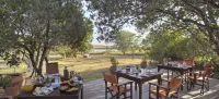 Kicheche Laikipia Camp - bar
