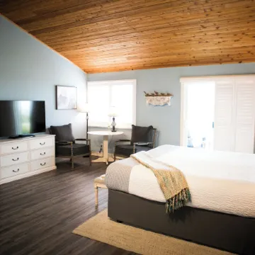 Sea Otter Inn